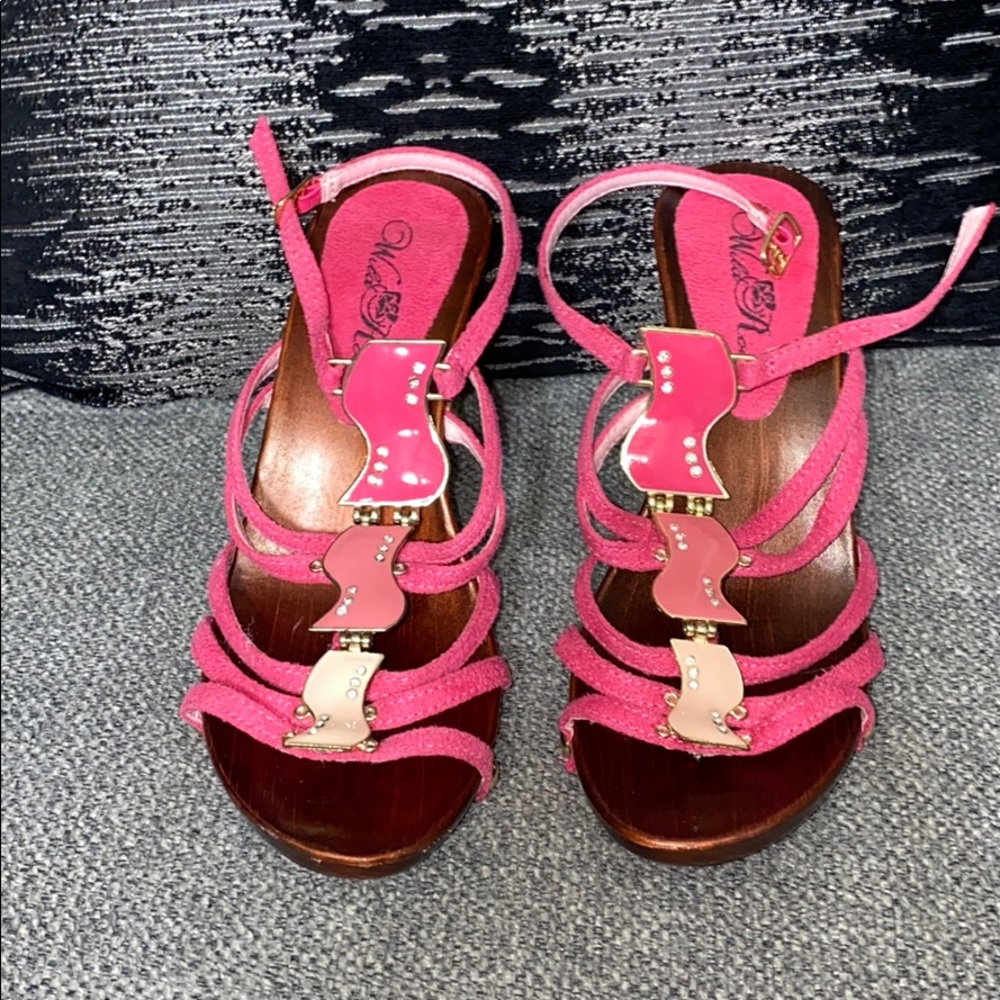 Pink heels